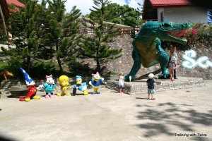 Sagbayan Peak, Bohol, Philippines | Trekking with Twins