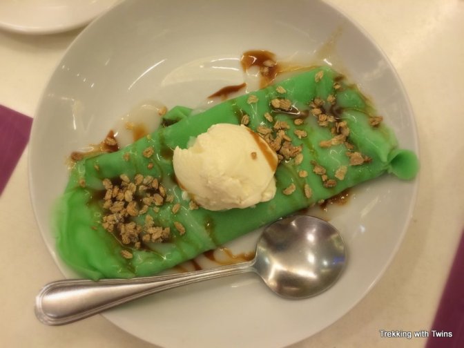 Cebu Ayala Mall Terraces | Trekking with Twins